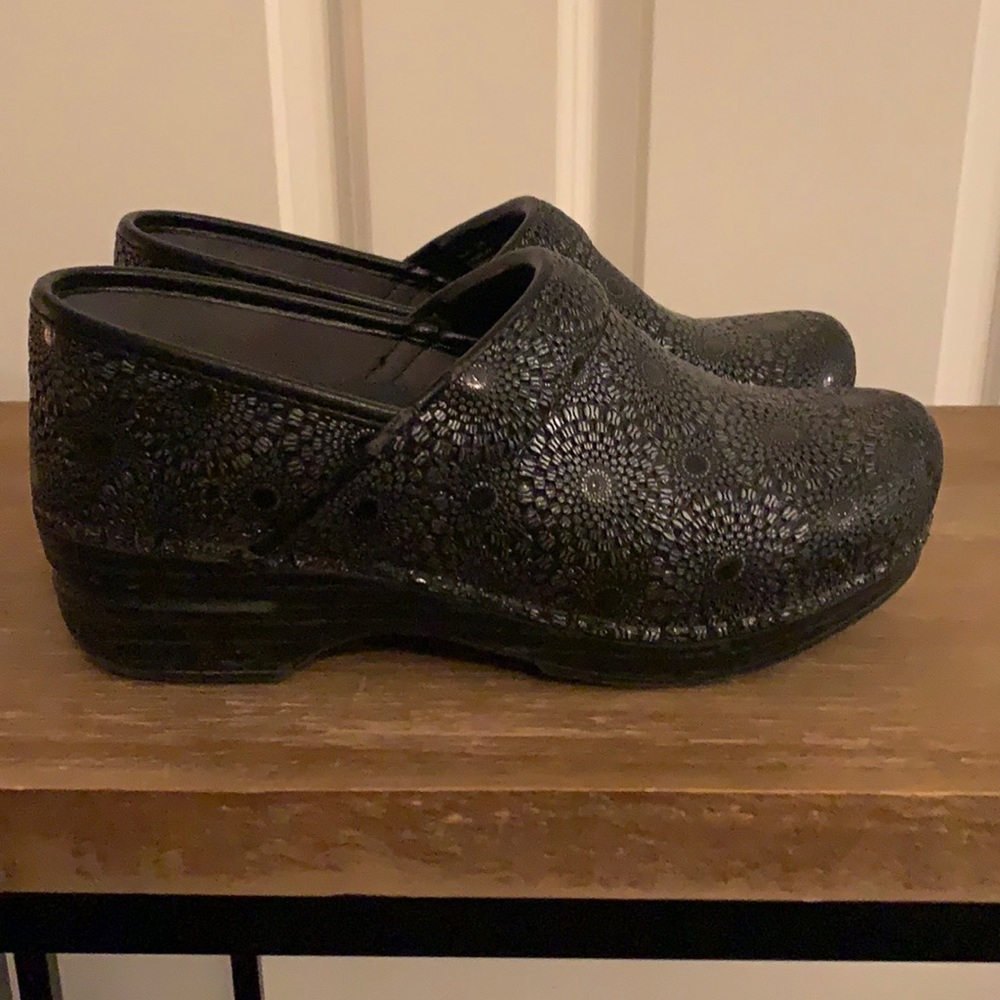 Dansko nursing clogs